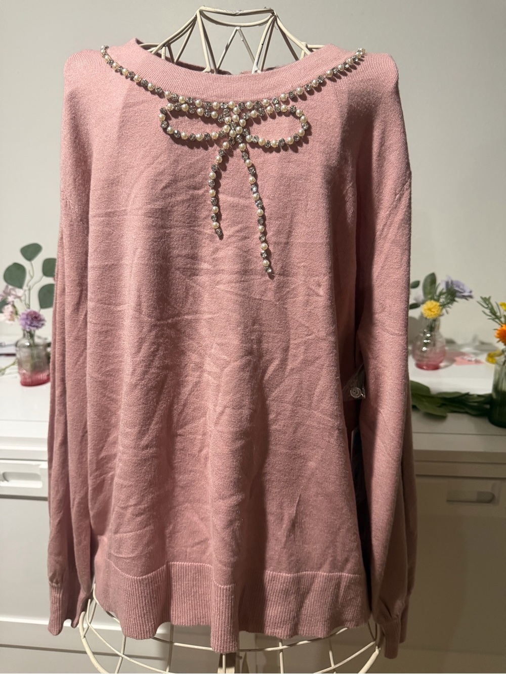 Liz Claiborne Dusty Pink Crewneck Sweater with Pearl Bow